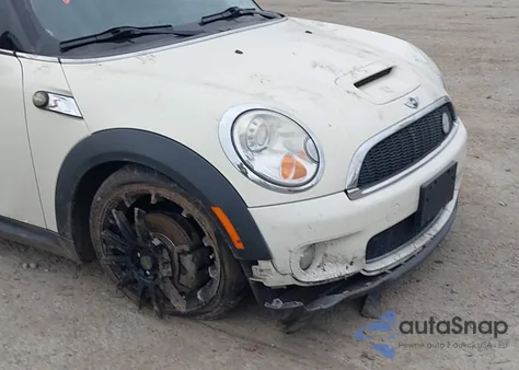 2009 Mini Cooper S z USA, uszkodzony, nr VIN WMWMF73549TT94370